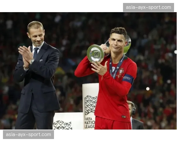 伤情更新：尤文图斯后卫达尼洛恢复合练，有望周末复出